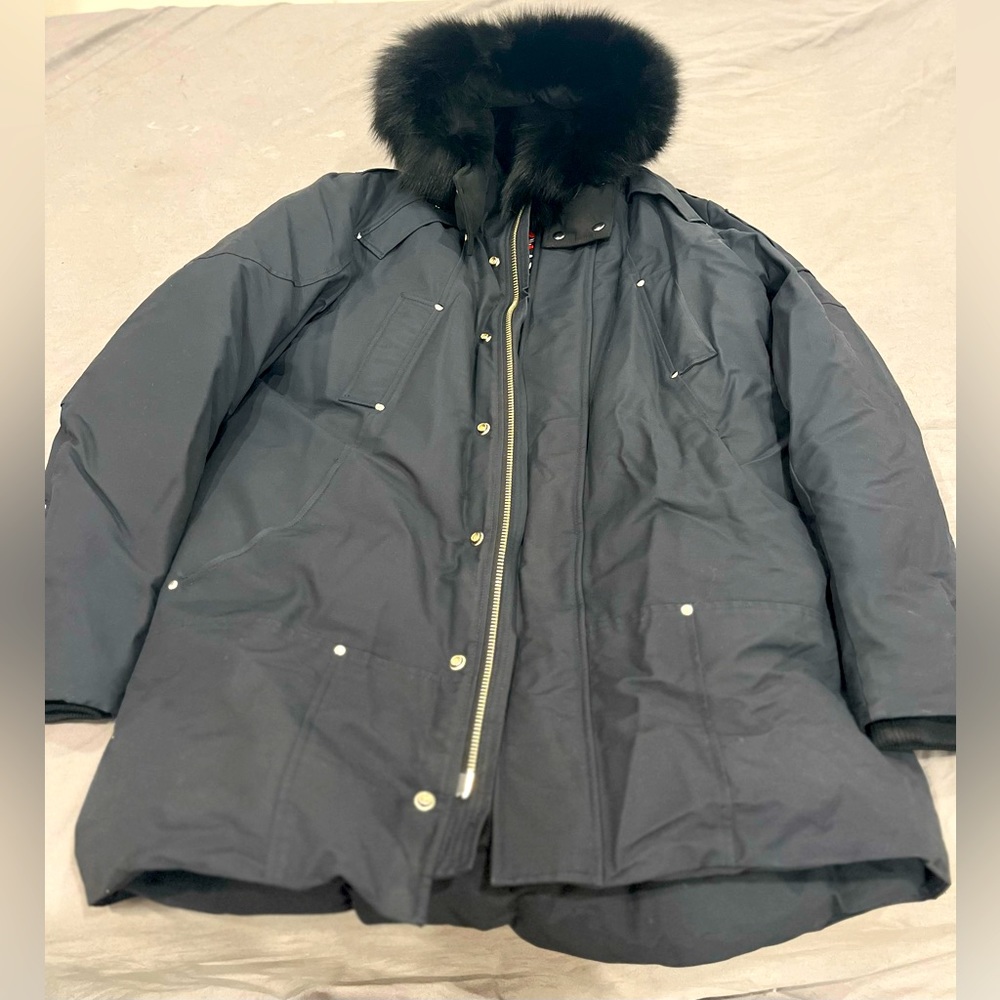 Men’s XL Dark Navy (looks black) Moose Knuckles Stirling Parka